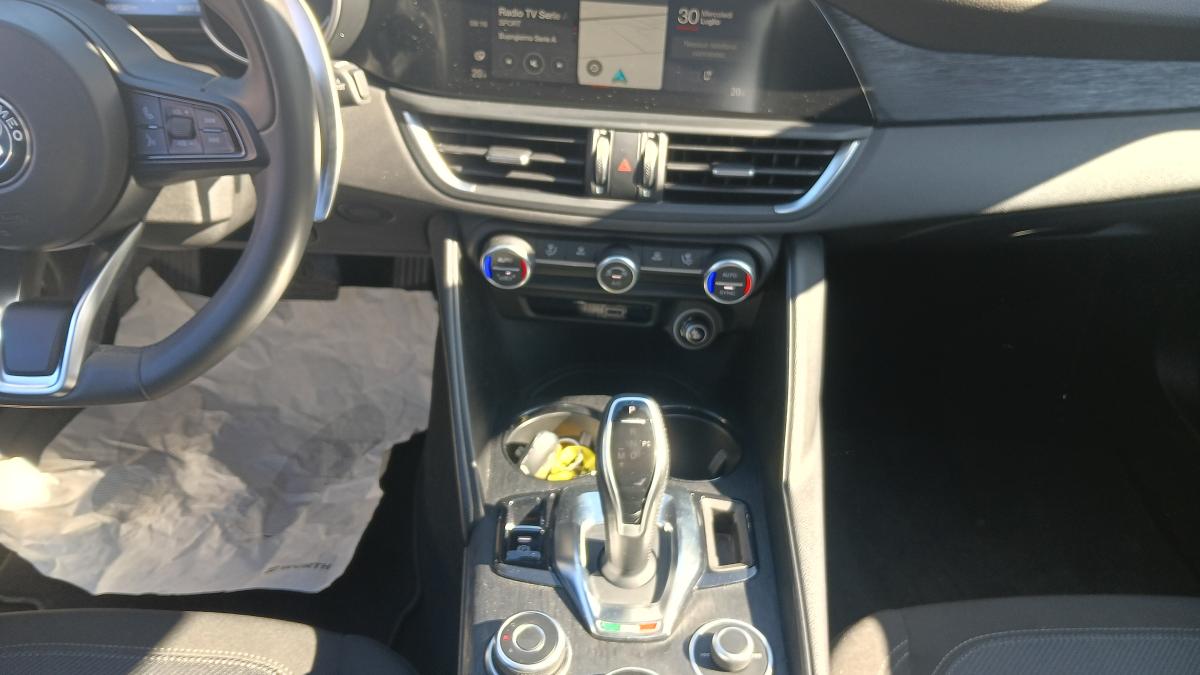 Alfa Romeo GIULIA 2.2 TD 160CV AT8 Business